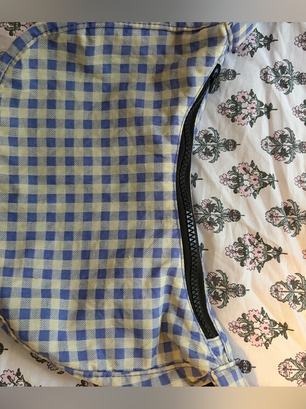 Baggu gingham crescent bag - Picture 2 of 4
